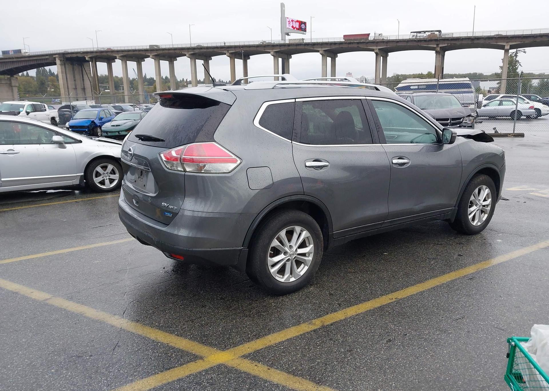 2014 NISSAN ROGUE