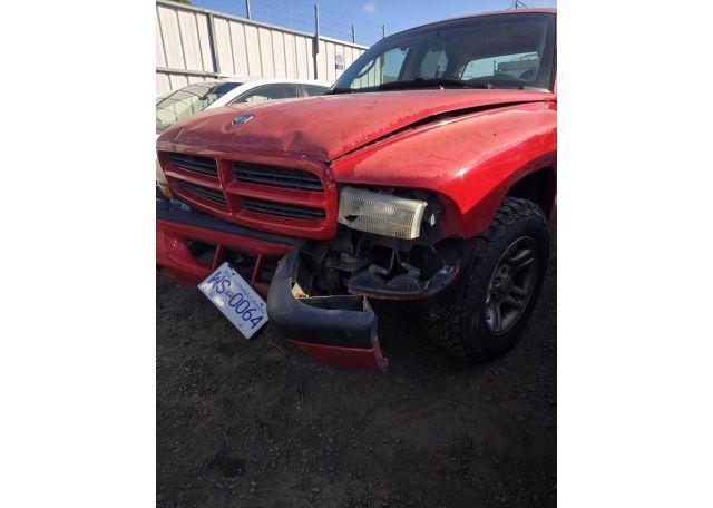 2001 DODGE DAKOTA QUAD