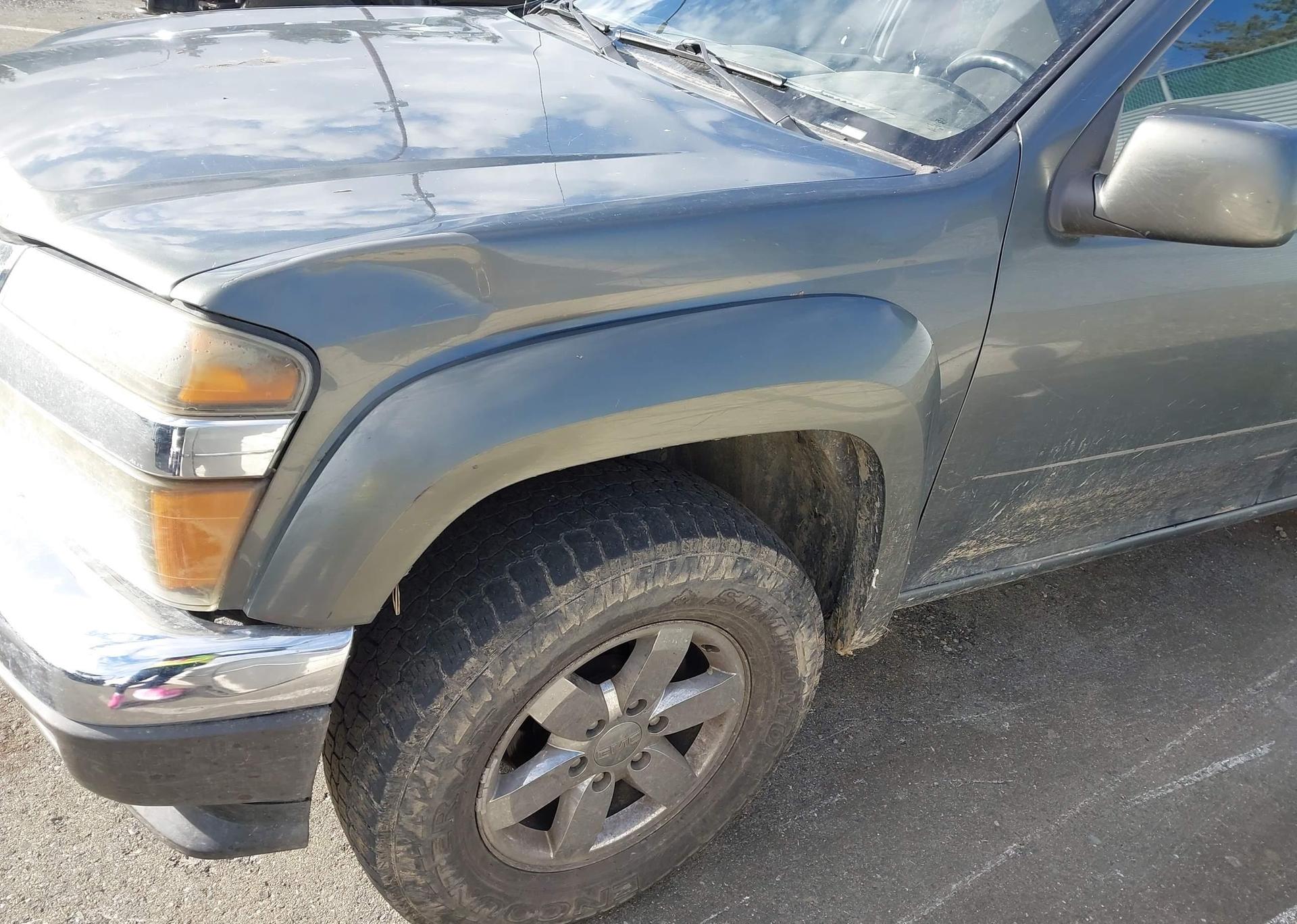 2010 GMC CANYON SLE-2