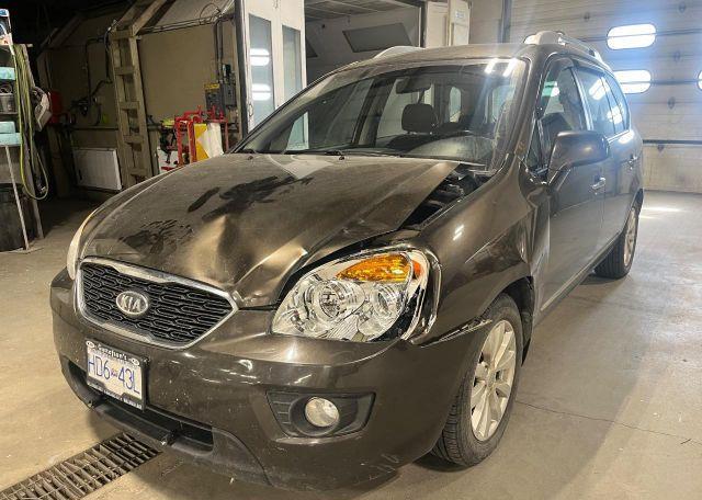 2012 KIA RONDO