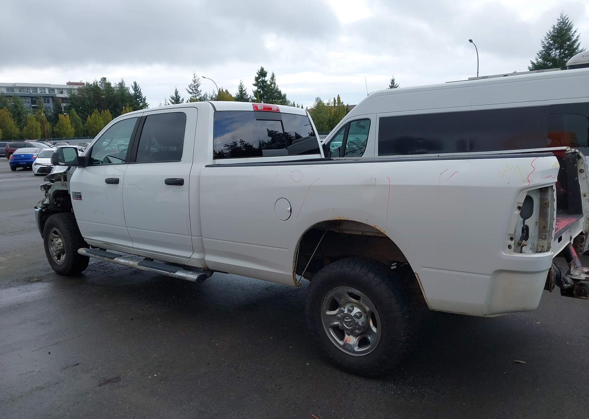 2011 DODGE RAM 3500