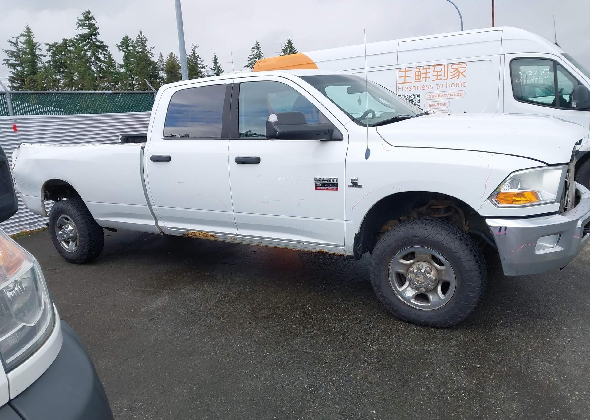 2011 DODGE RAM 3500