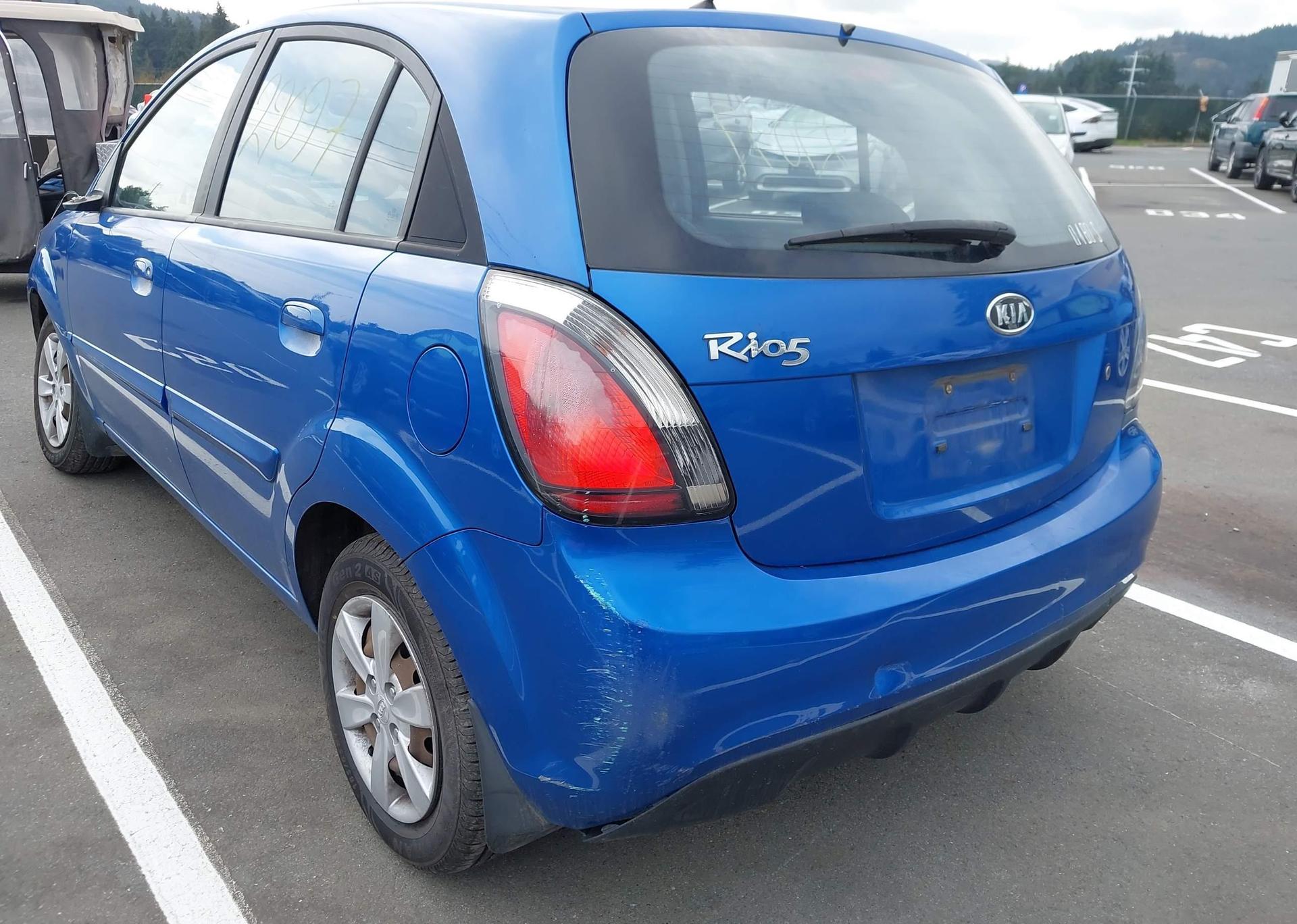 2010 KIA RIO LX