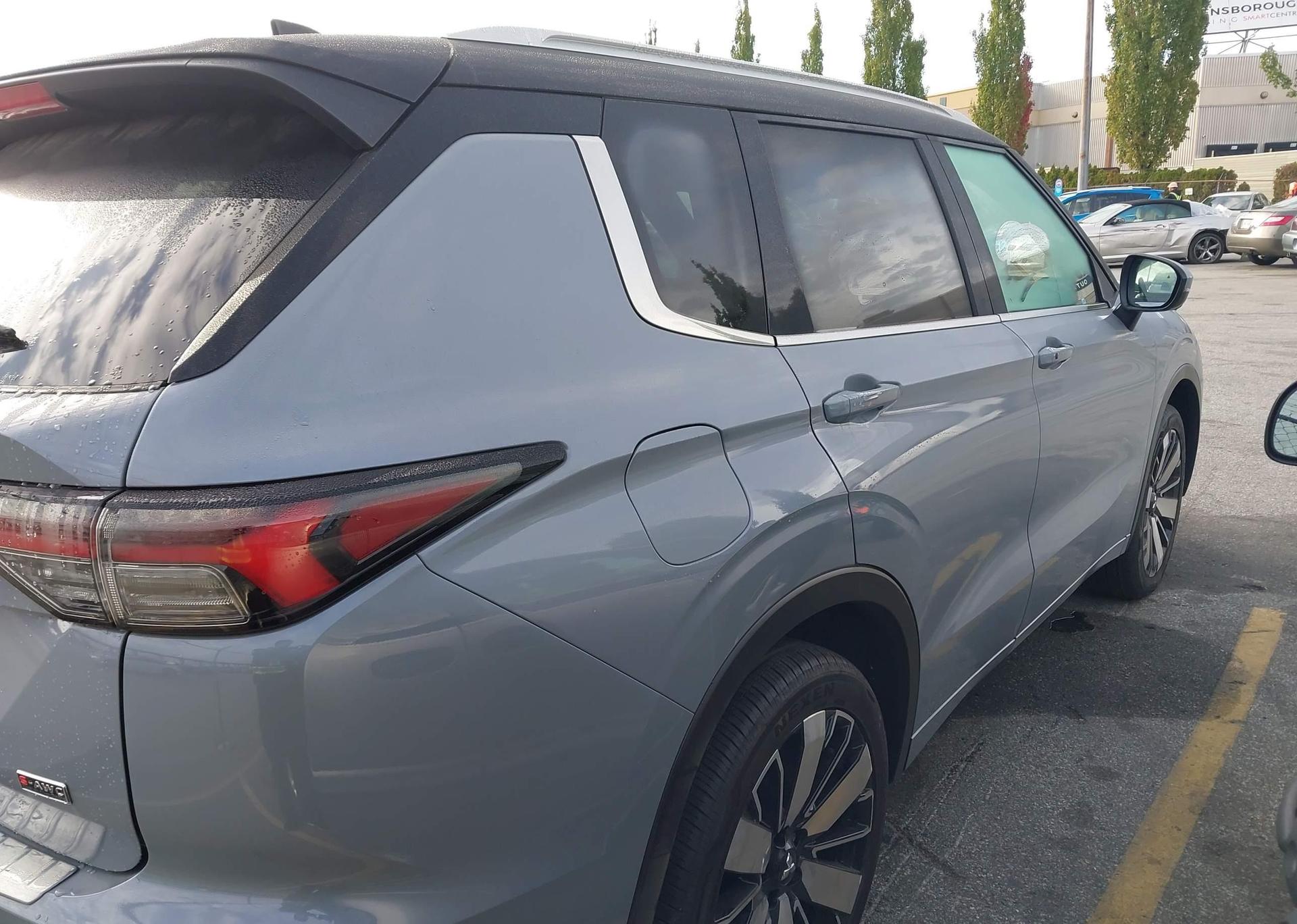 2025 MITSUBISHI OUTLANDER SEL