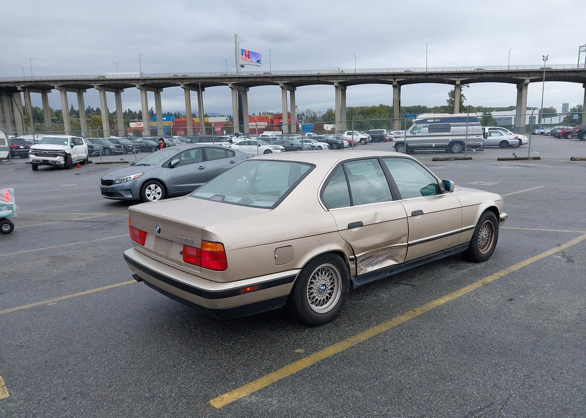1992 BMW 535I