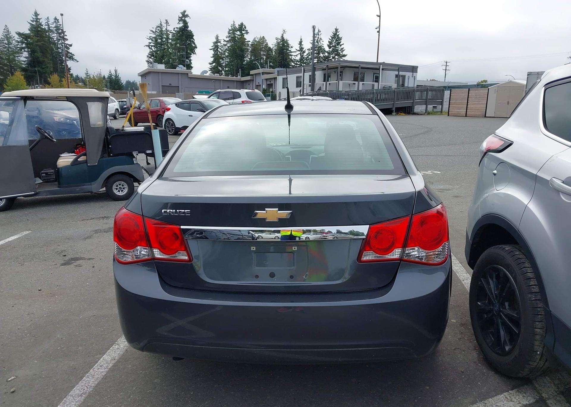 2013 CHEVROLET CRUZE