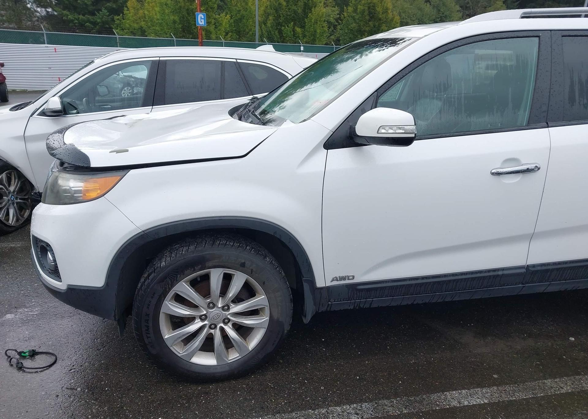 2011 KIA SORENTO EX