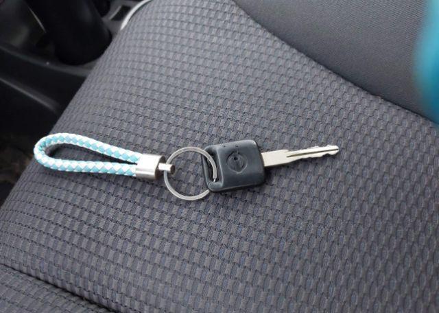 2009 NISSAN VERSA S