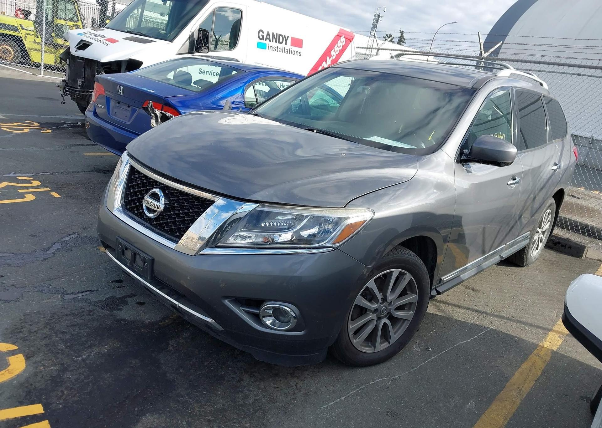 2015 NISSAN PATHFINDER S