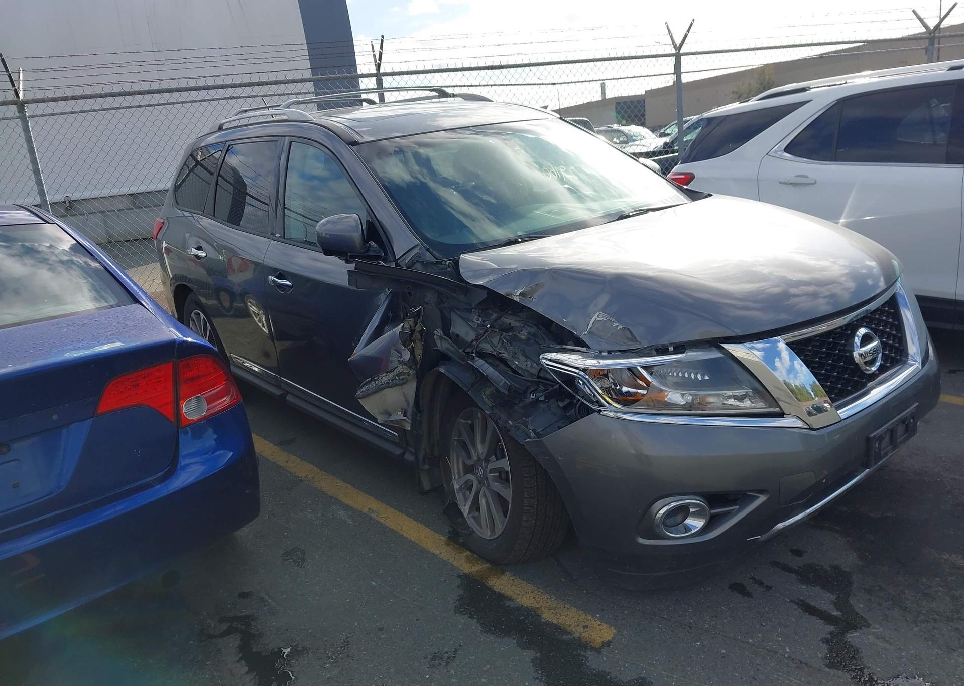 2015 NISSAN PATHFINDER S