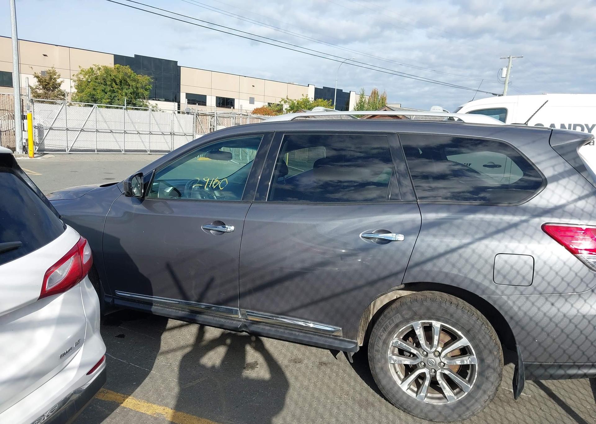2015 NISSAN PATHFINDER S
