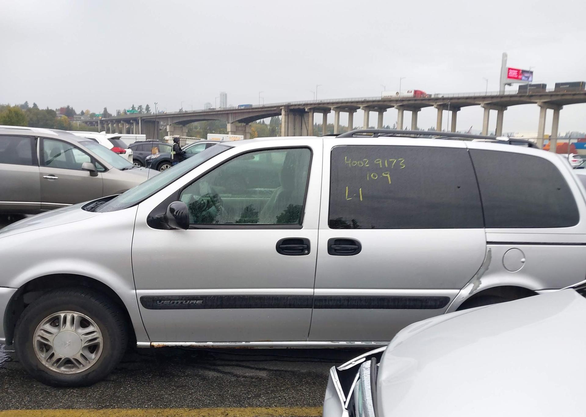 2002 CHEVROLET VENTURE
