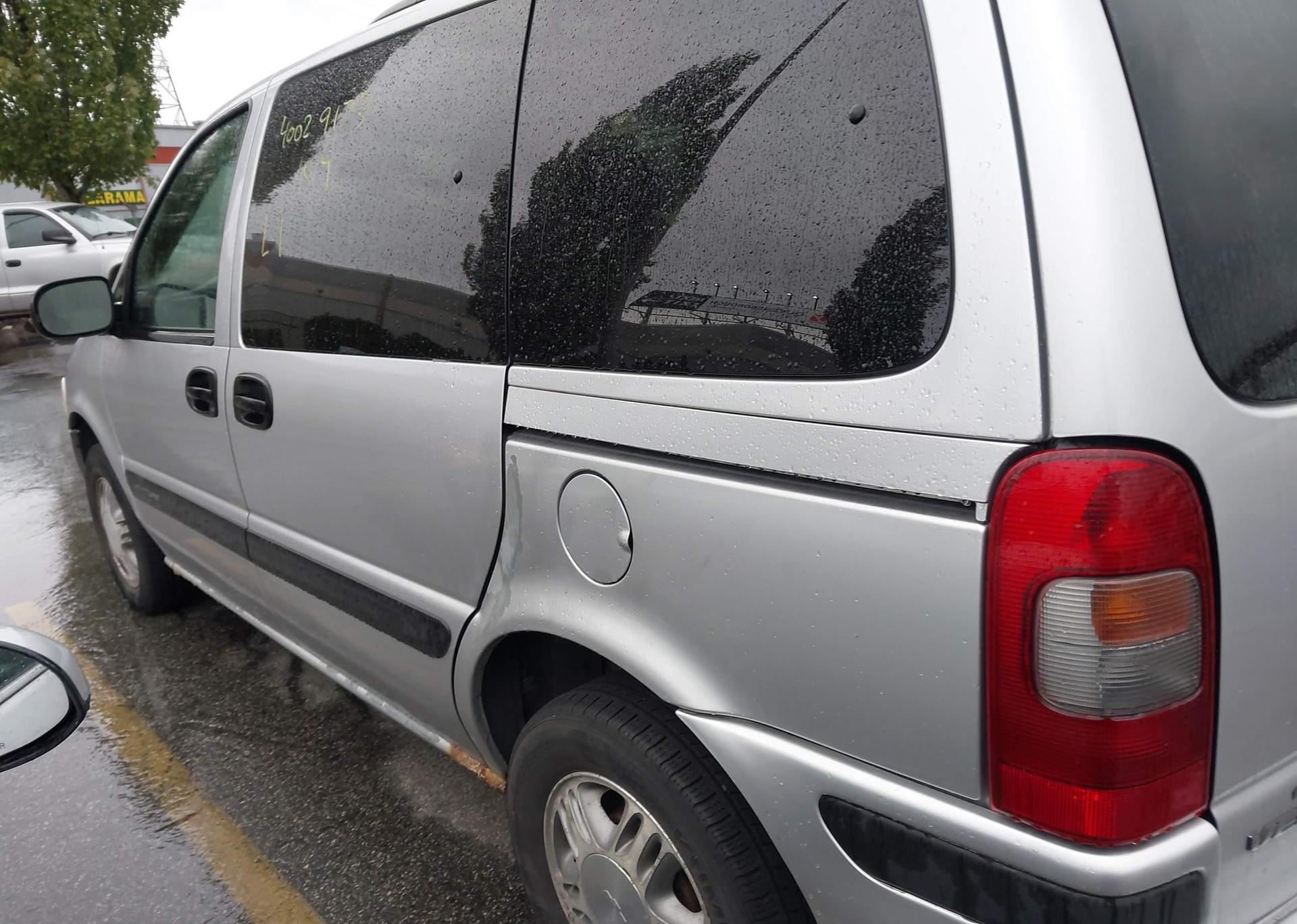 2002 CHEVROLET VENTURE