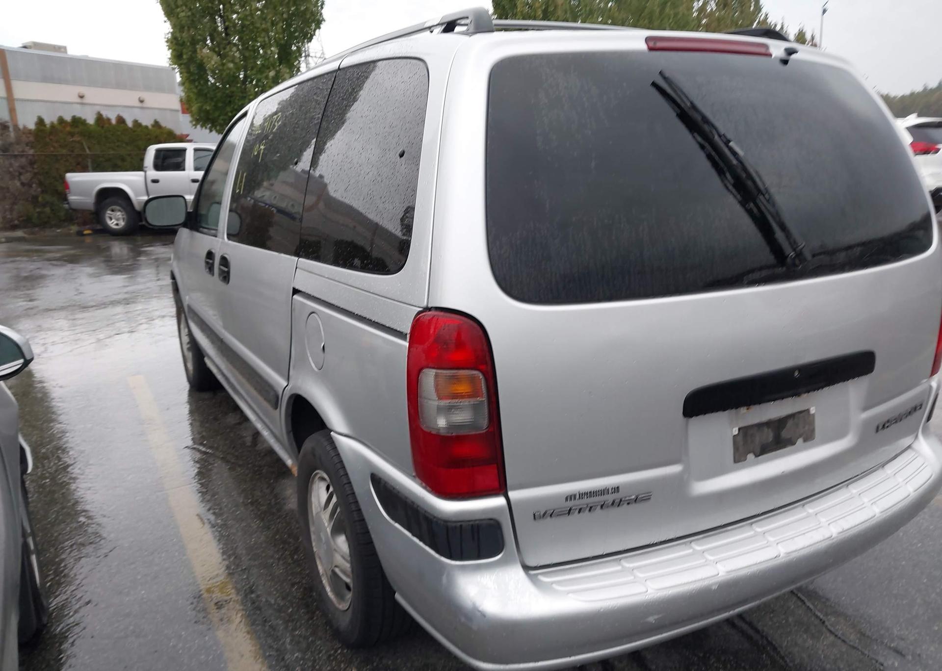 2002 CHEVROLET VENTURE