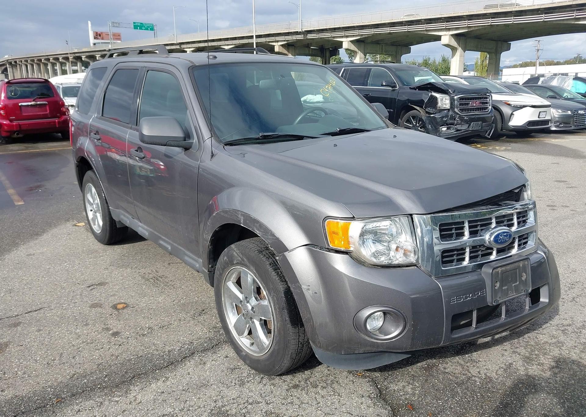 2012 FORD ESCAPE XLT