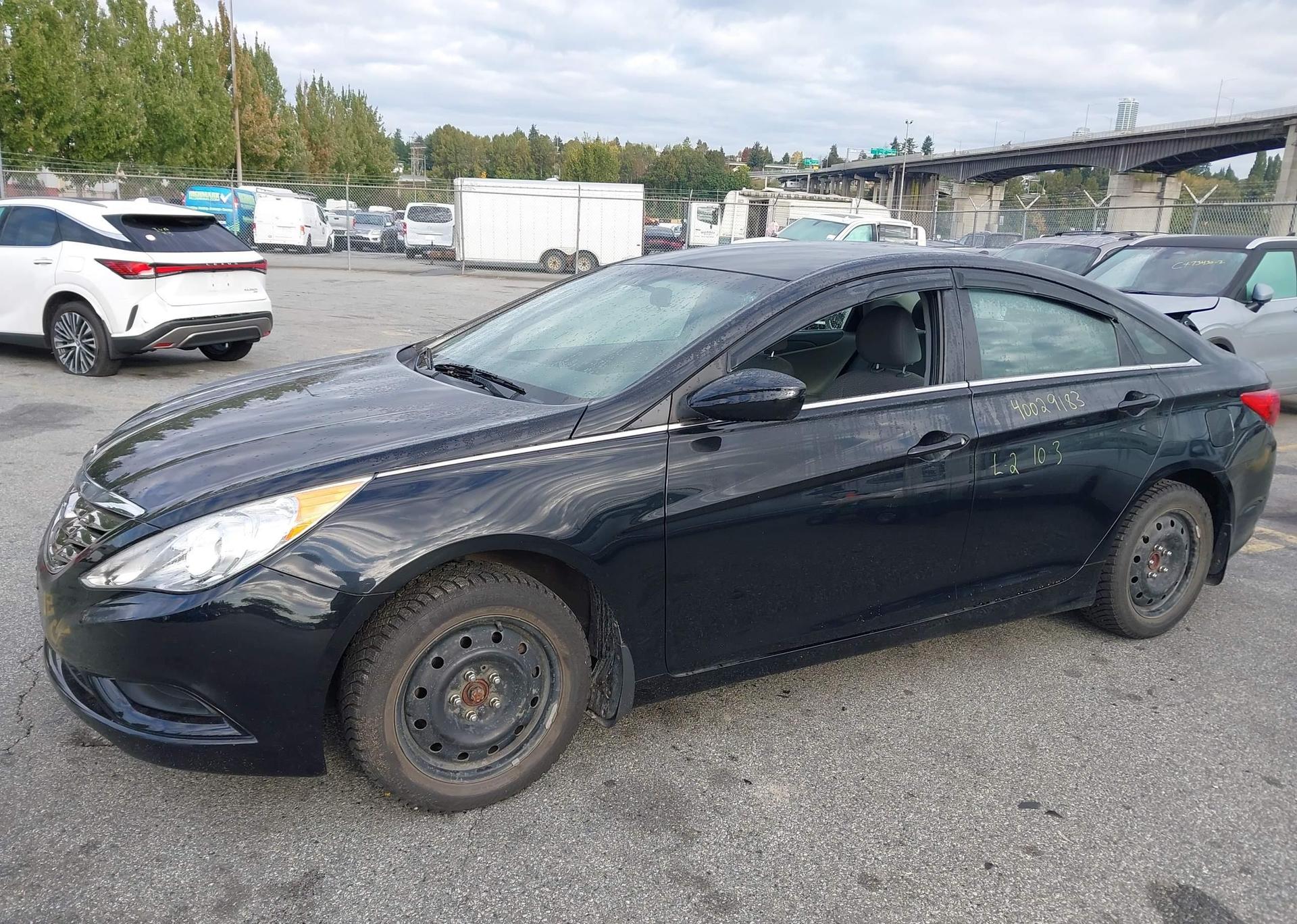 2012 HYUNDAI SONATA GLS