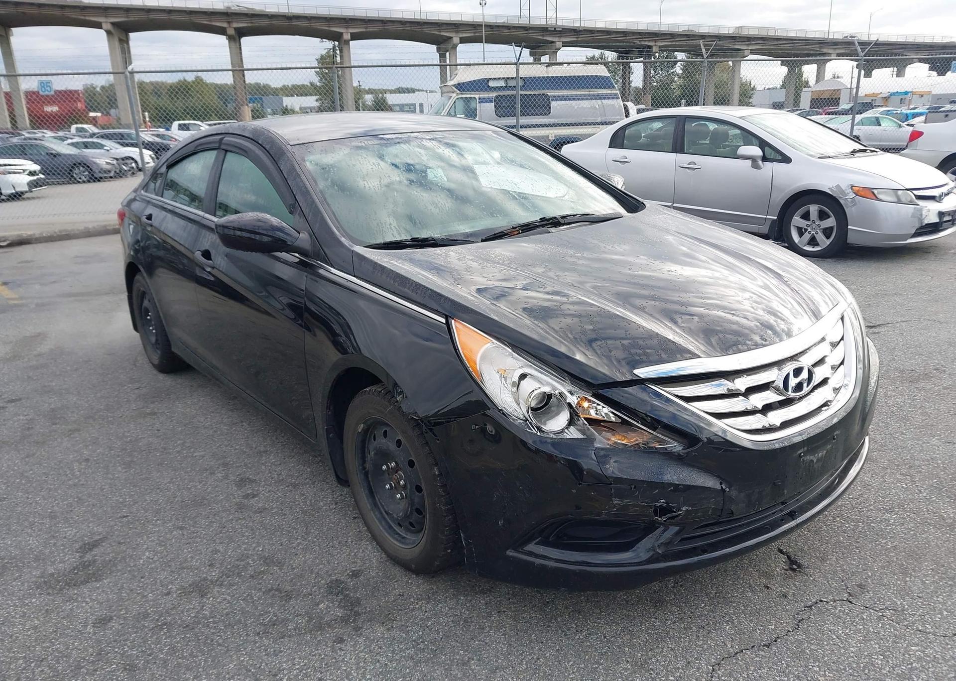 2012 HYUNDAI SONATA GLS