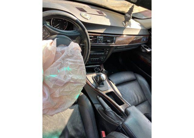 2006 BMW 330I