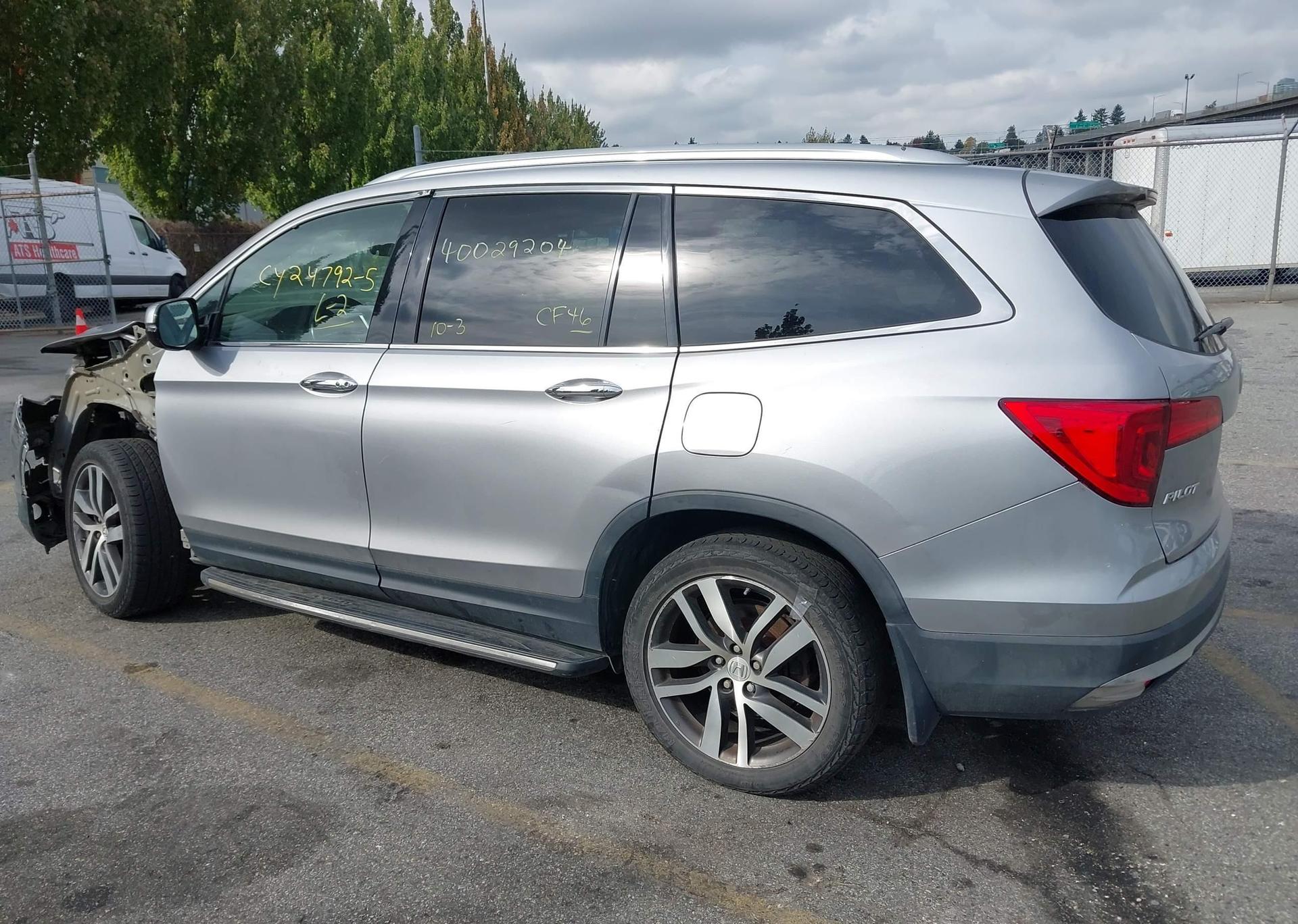 2017 HONDA PILOT