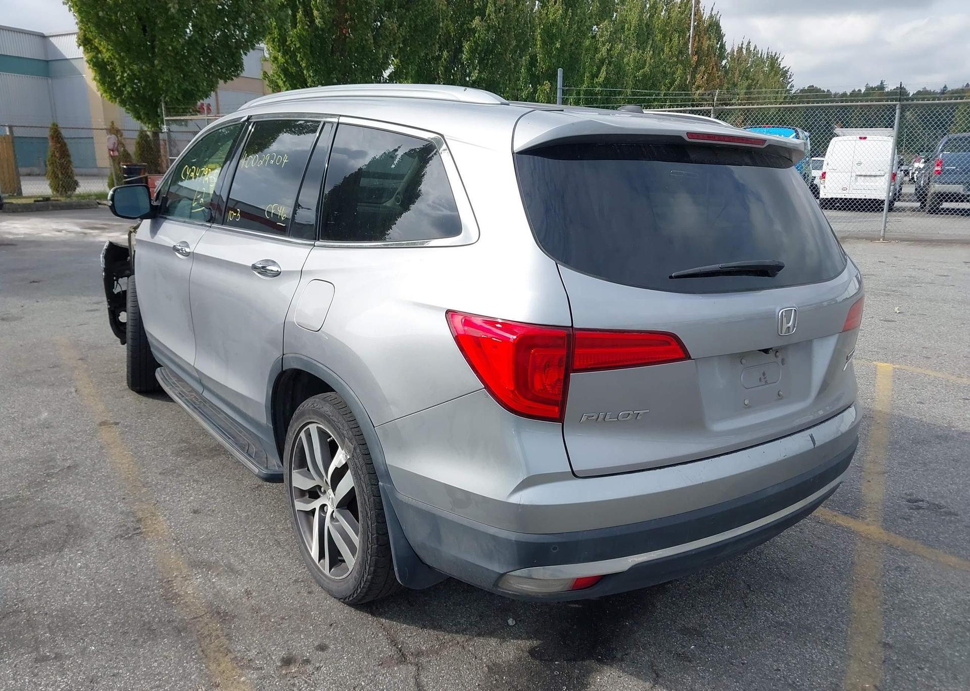 2017 HONDA PILOT