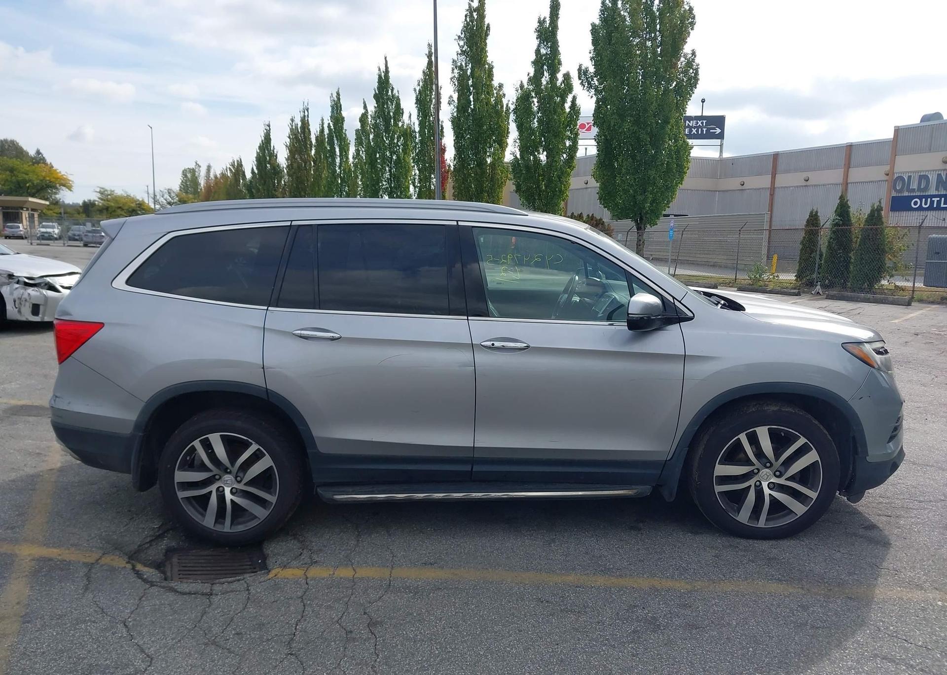 2017 HONDA PILOT
