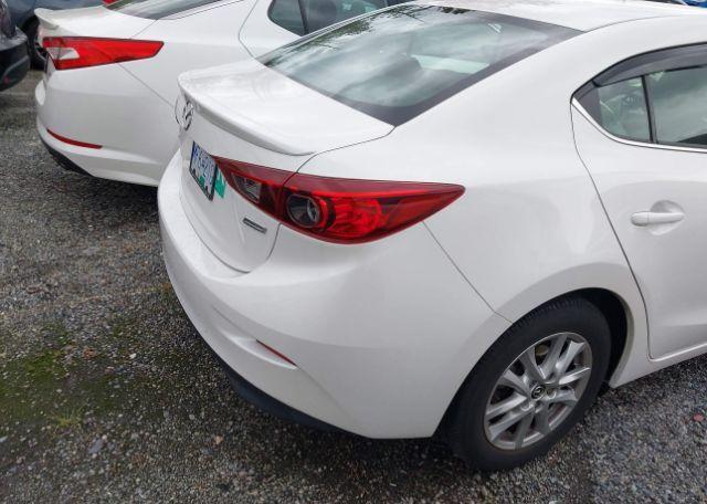 2015 MAZDA 3 TOURING