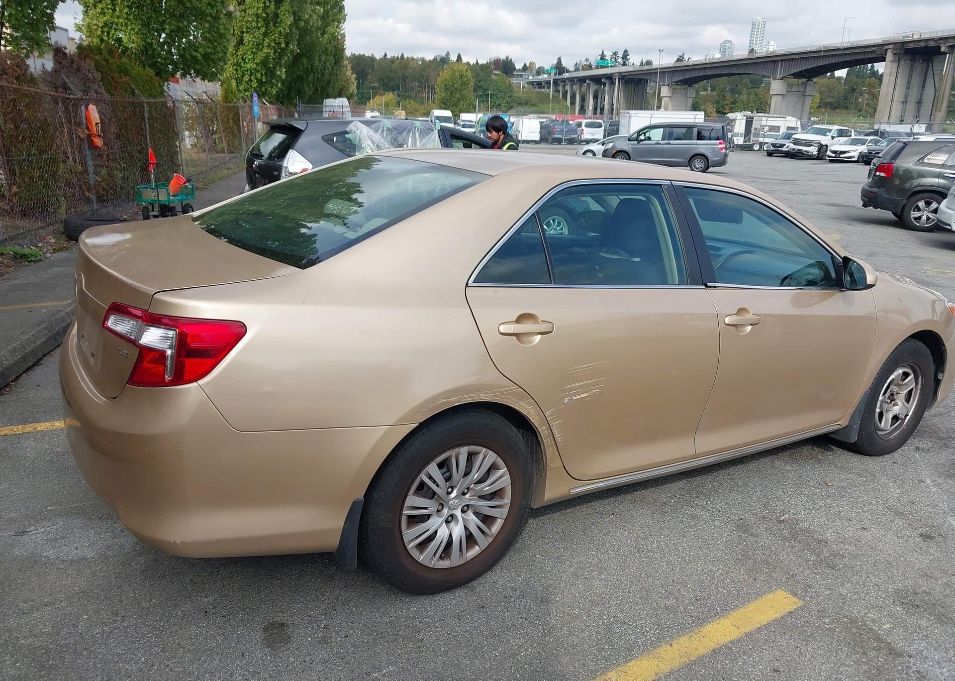 2012 TOYOTA CAMRY