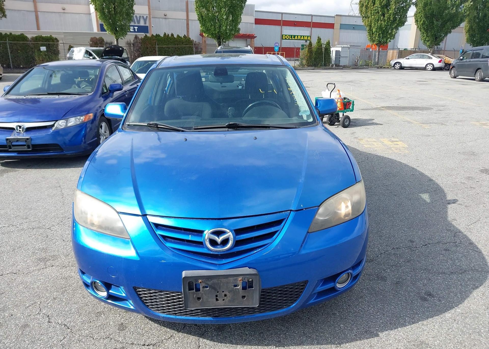 2005 MAZDA 3 S