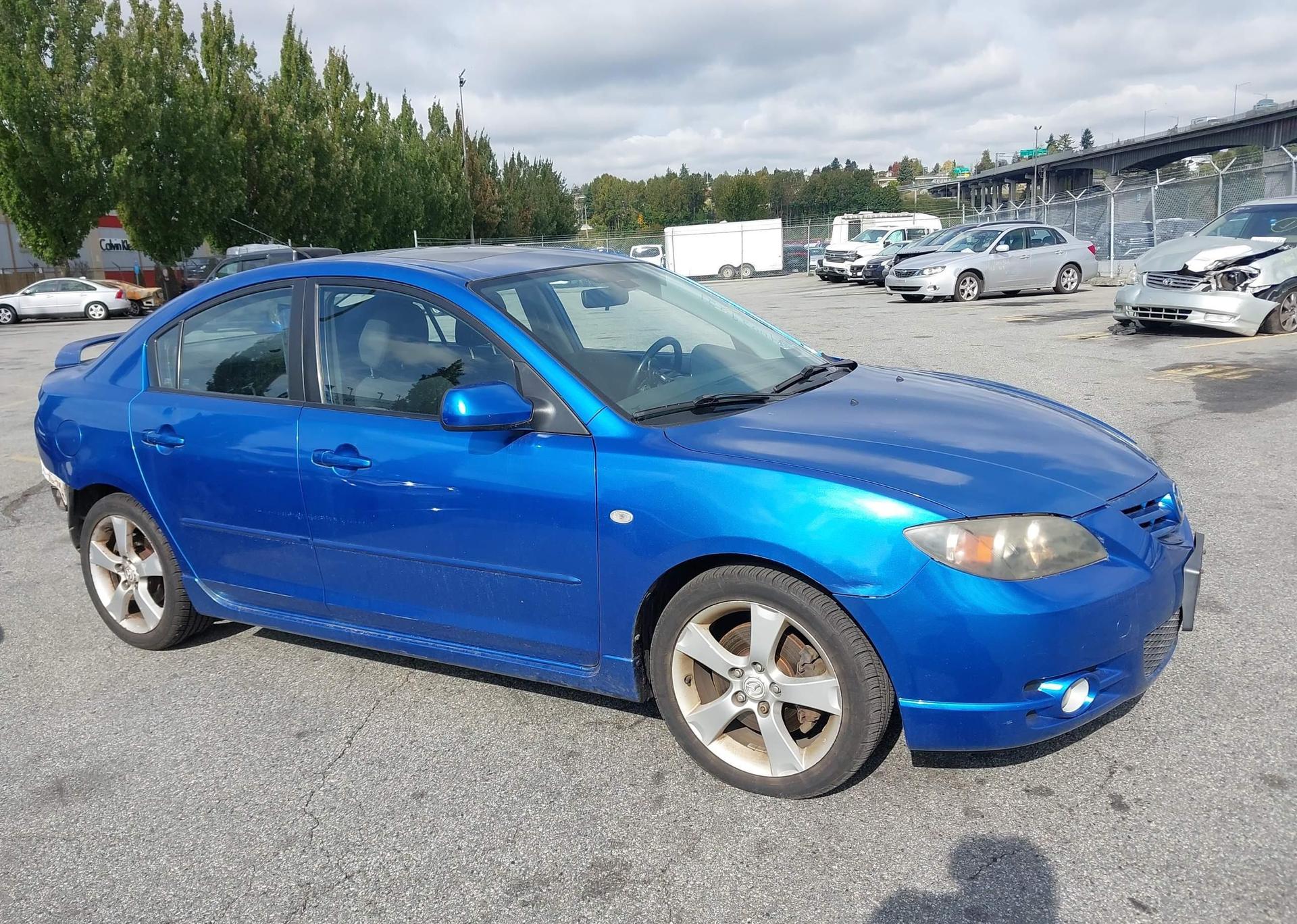 2005 MAZDA 3 S
