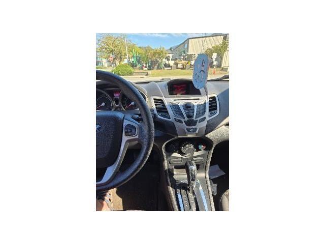 2012 FORD FIESTA SE