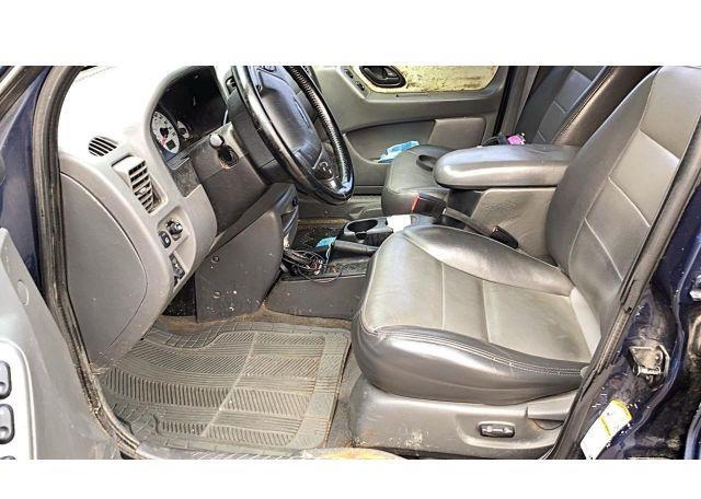 2003 FORD ESCAPE XLT