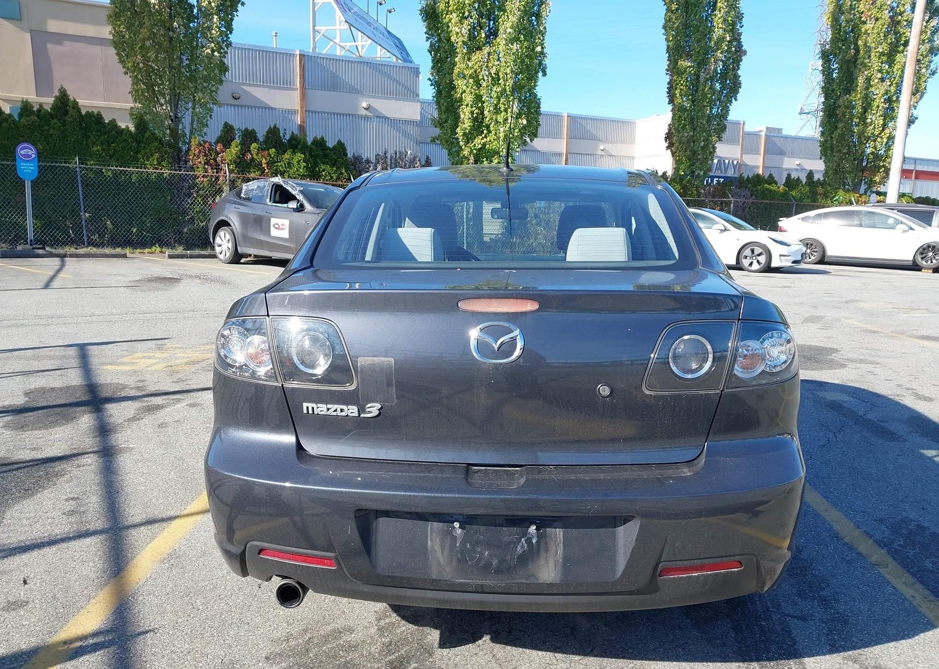 2007 MAZDA 3 S