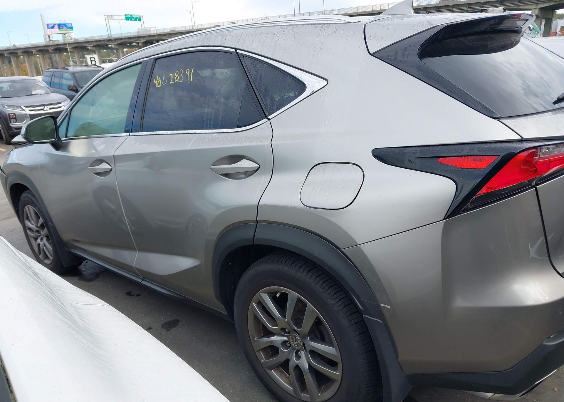 2015 LEXUS NX 200T