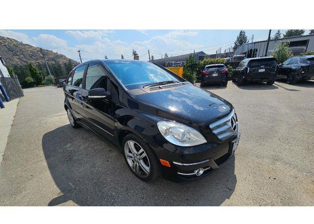 2011 MERCEDES-BENZ B200 T