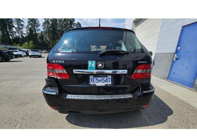 2011 MERCEDES-BENZ B200 T