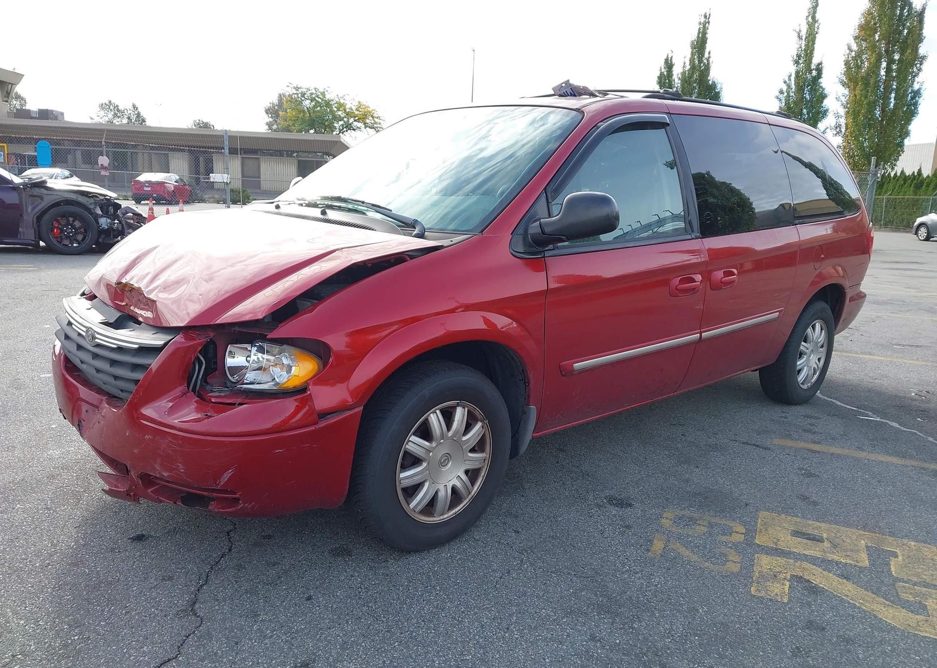 2006 CHRYSLER TOWN & COUNTRY TOURING