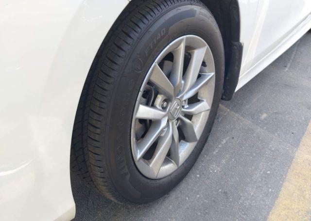 2024 HONDA CIVIC EX