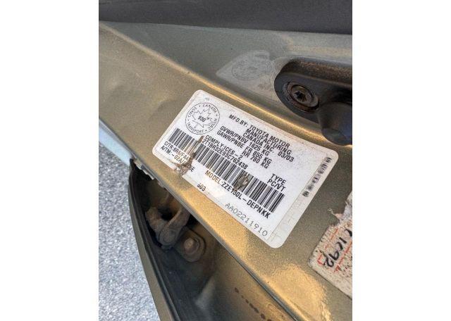 2003 TOYOTA COROLLA CE