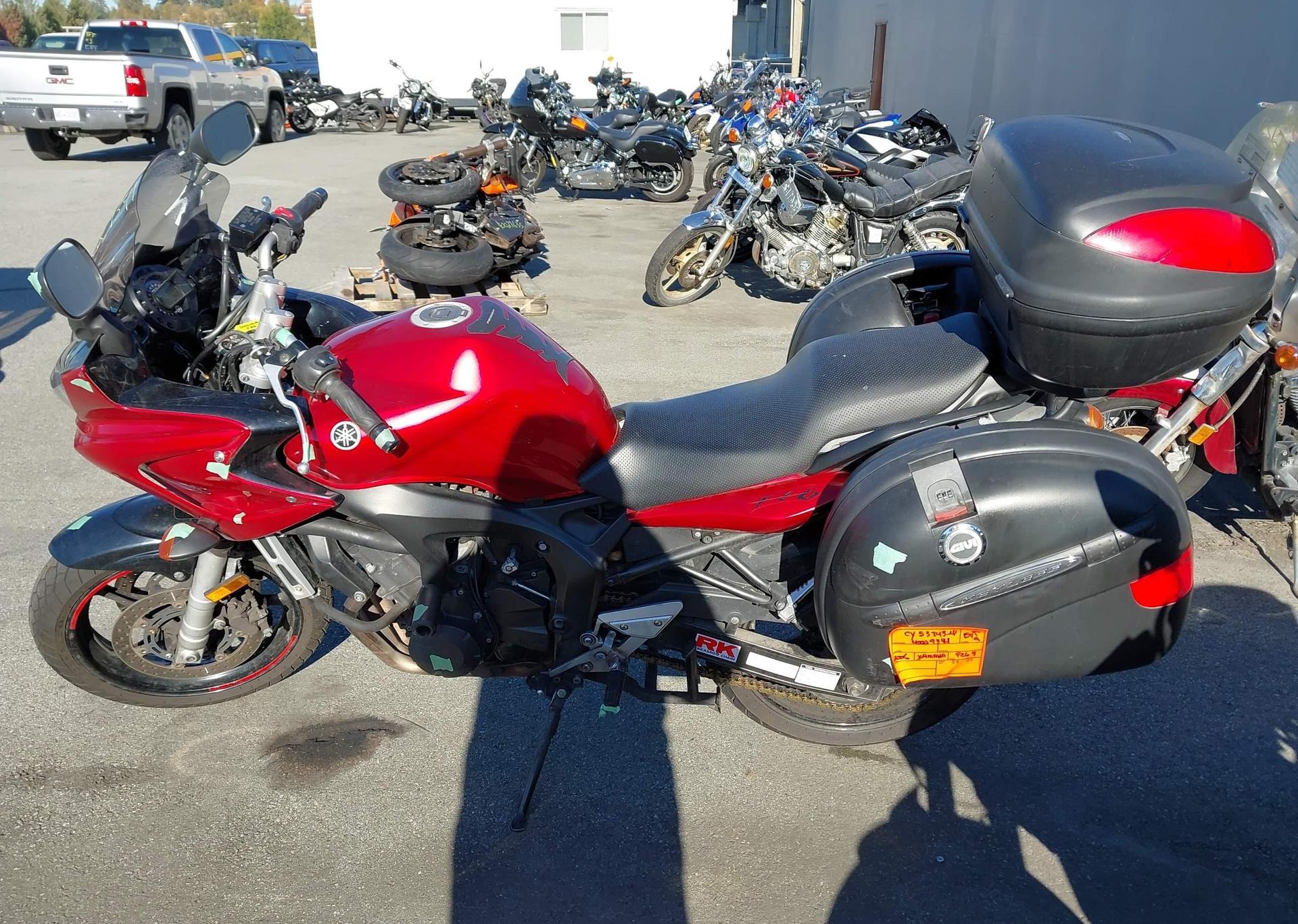 2006 YAMAHA FZ6 S