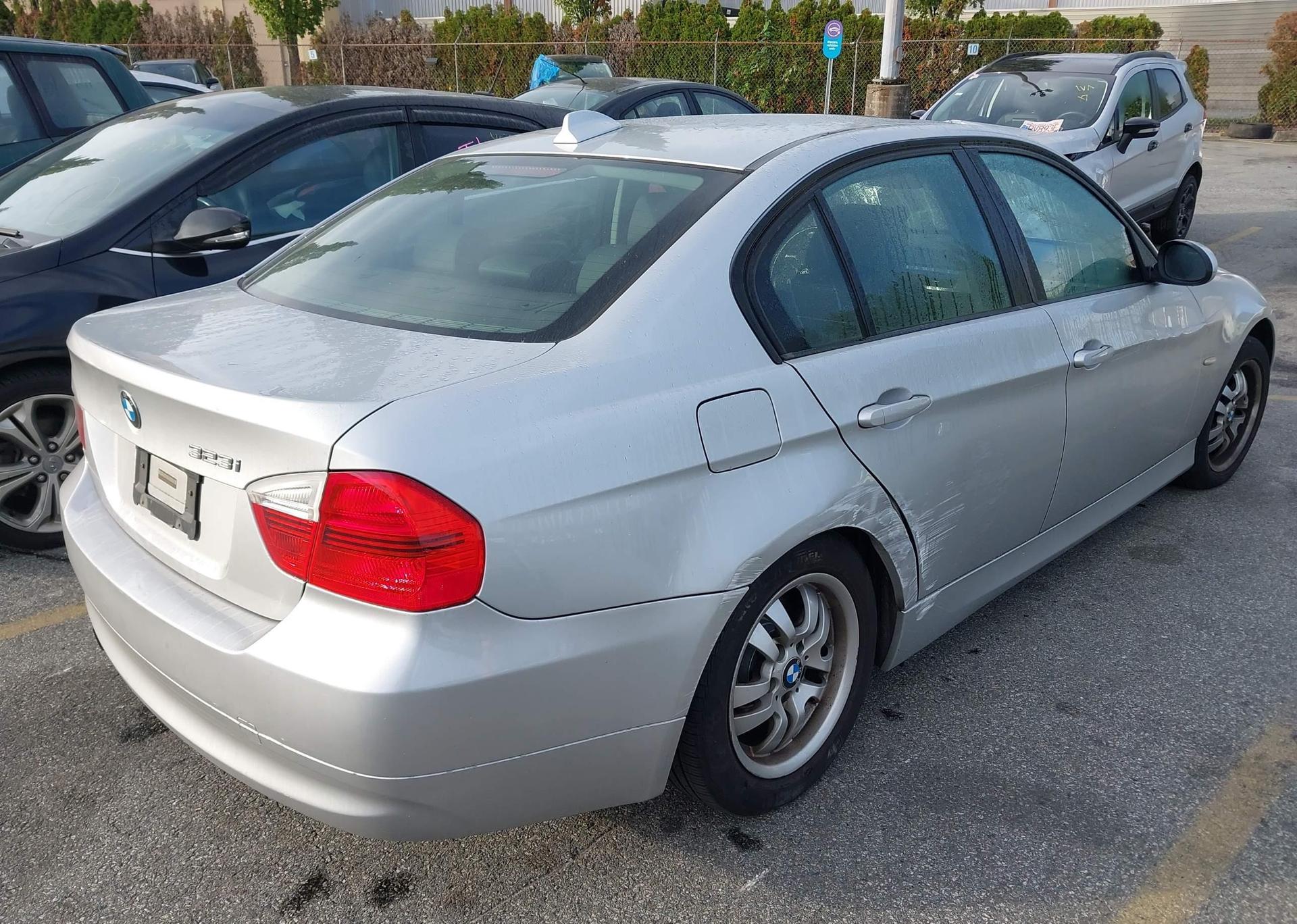 2007 BMW 323I