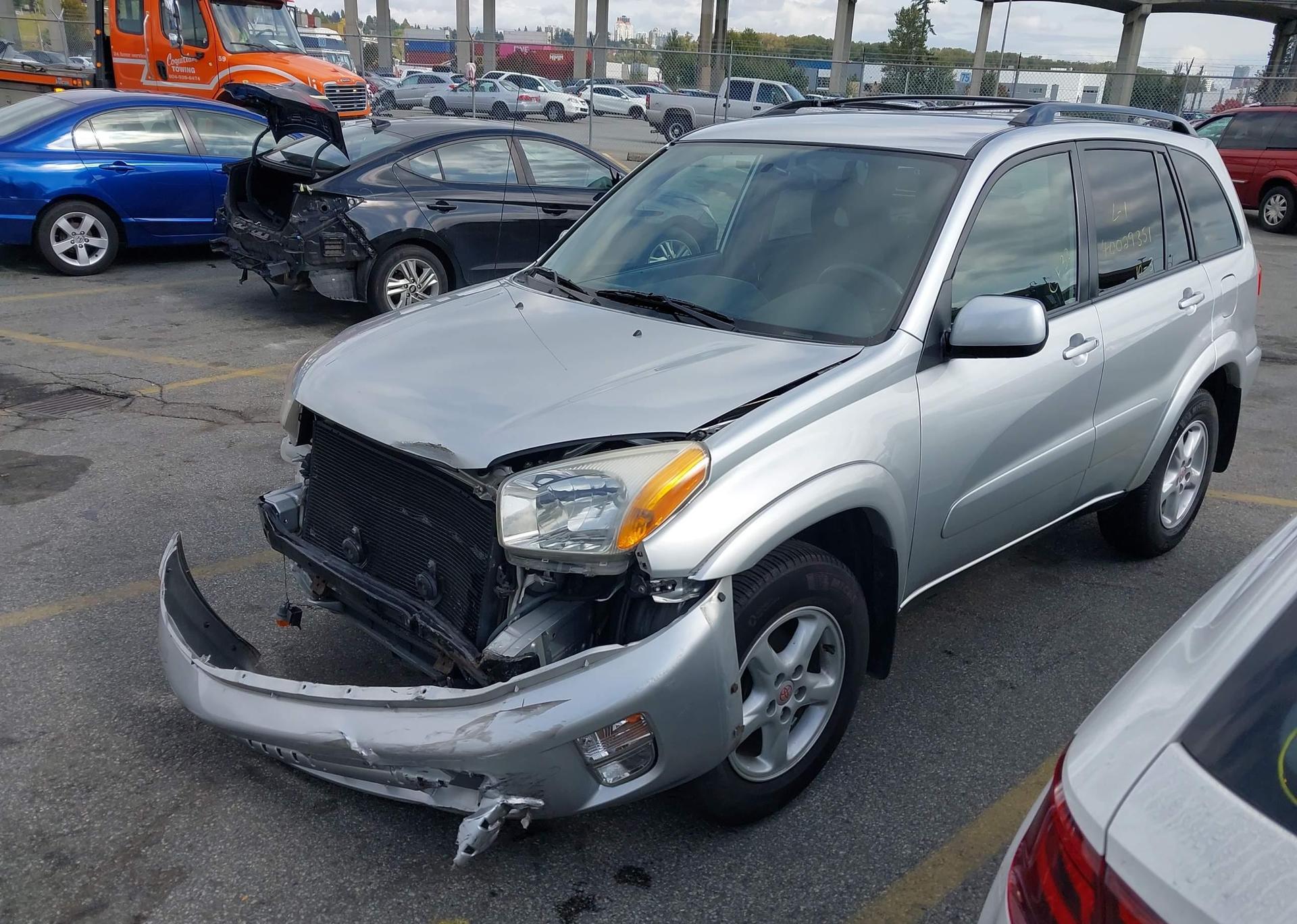 2002 TOYOTA RAV4