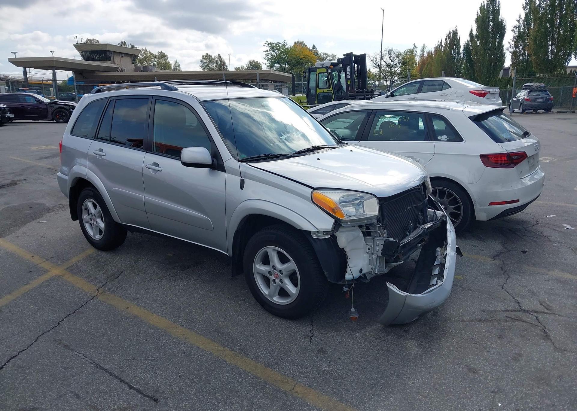 2002 TOYOTA RAV4