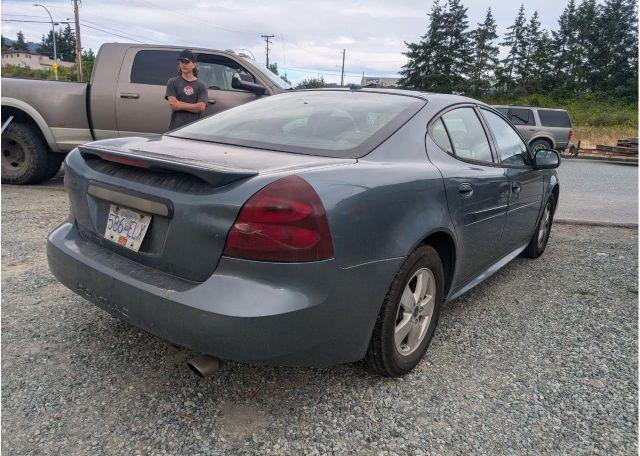 2006 PONTIAC GRAND PRIX