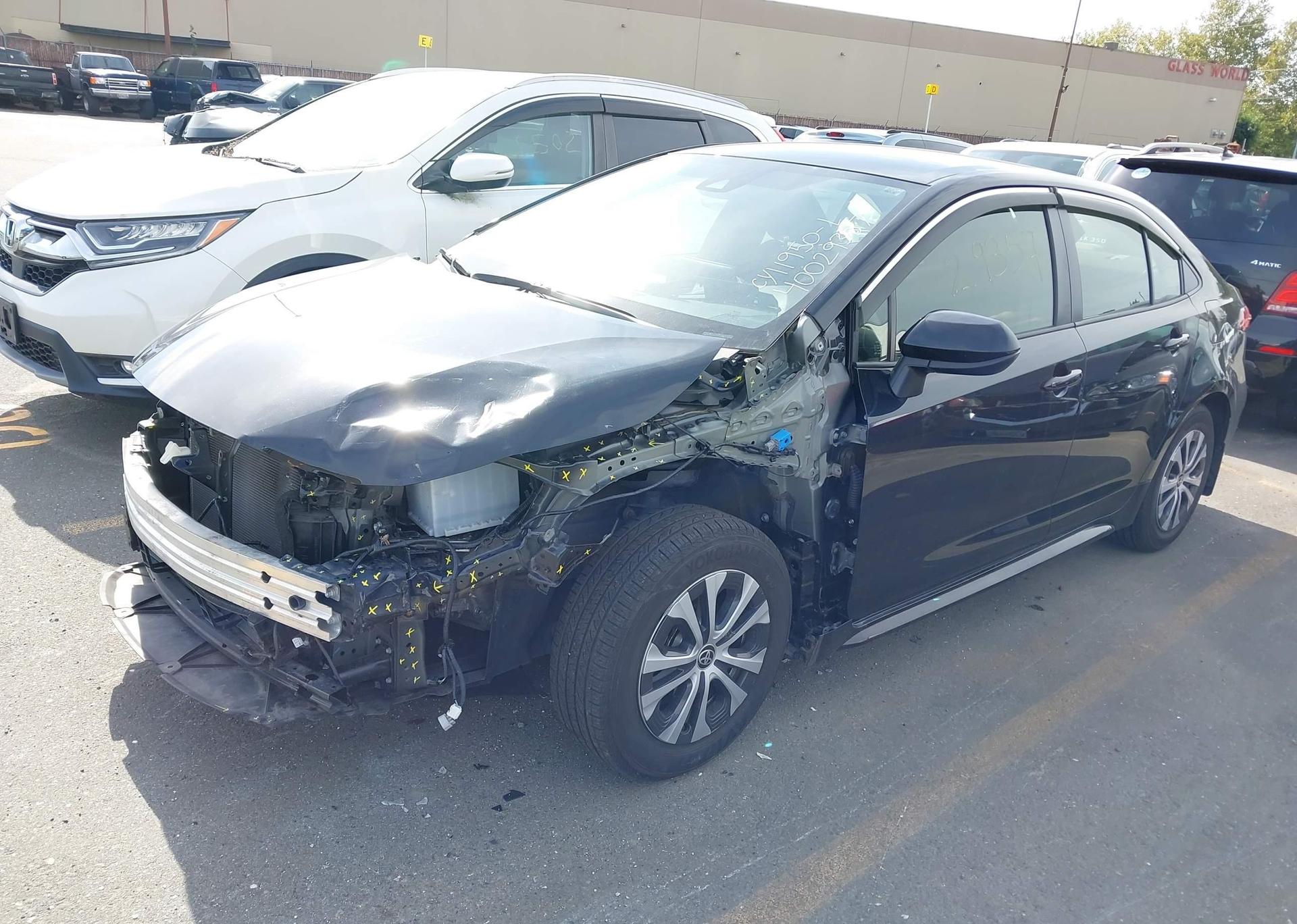 2022 TOYOTA COROLLA