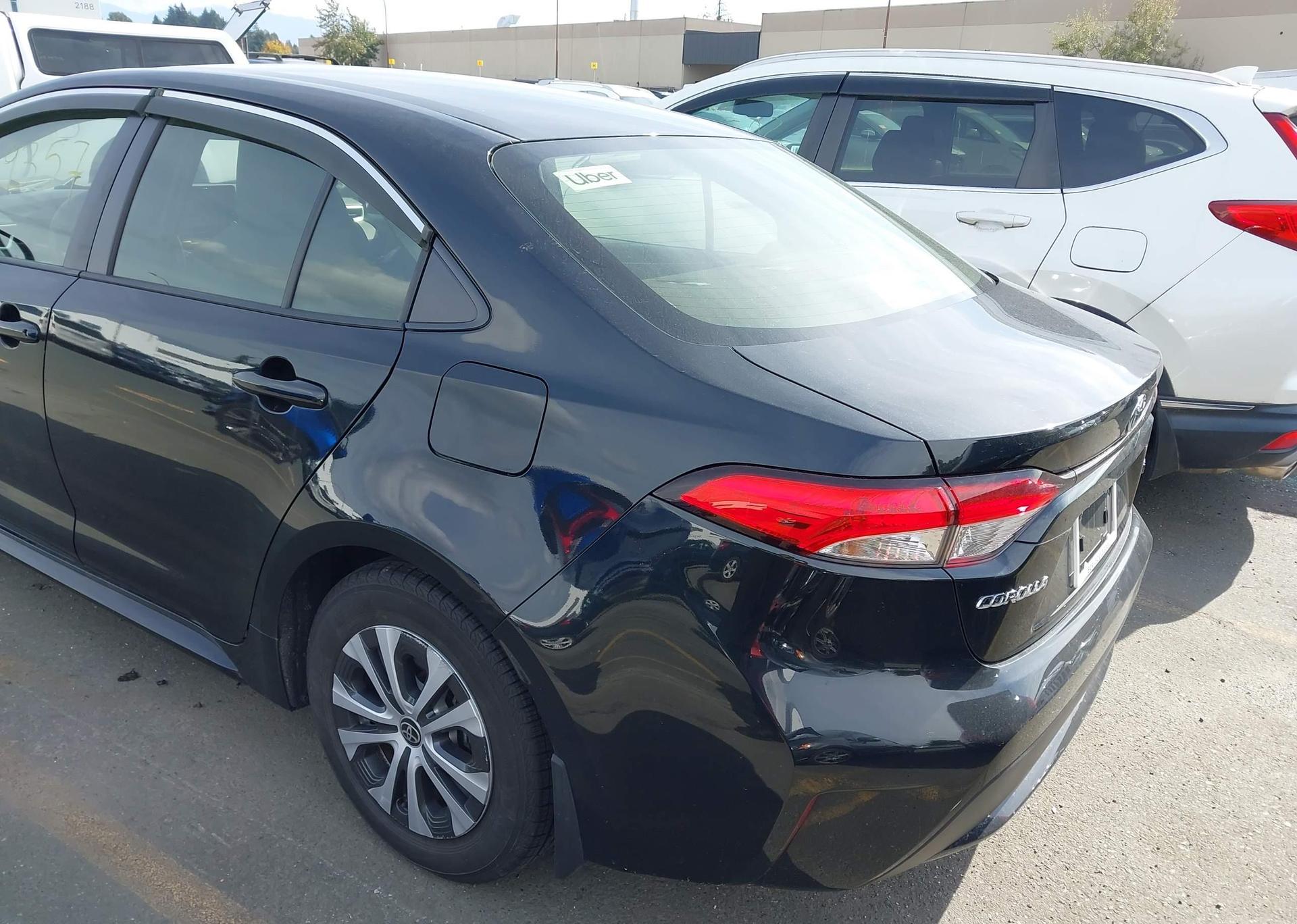 2022 TOYOTA COROLLA