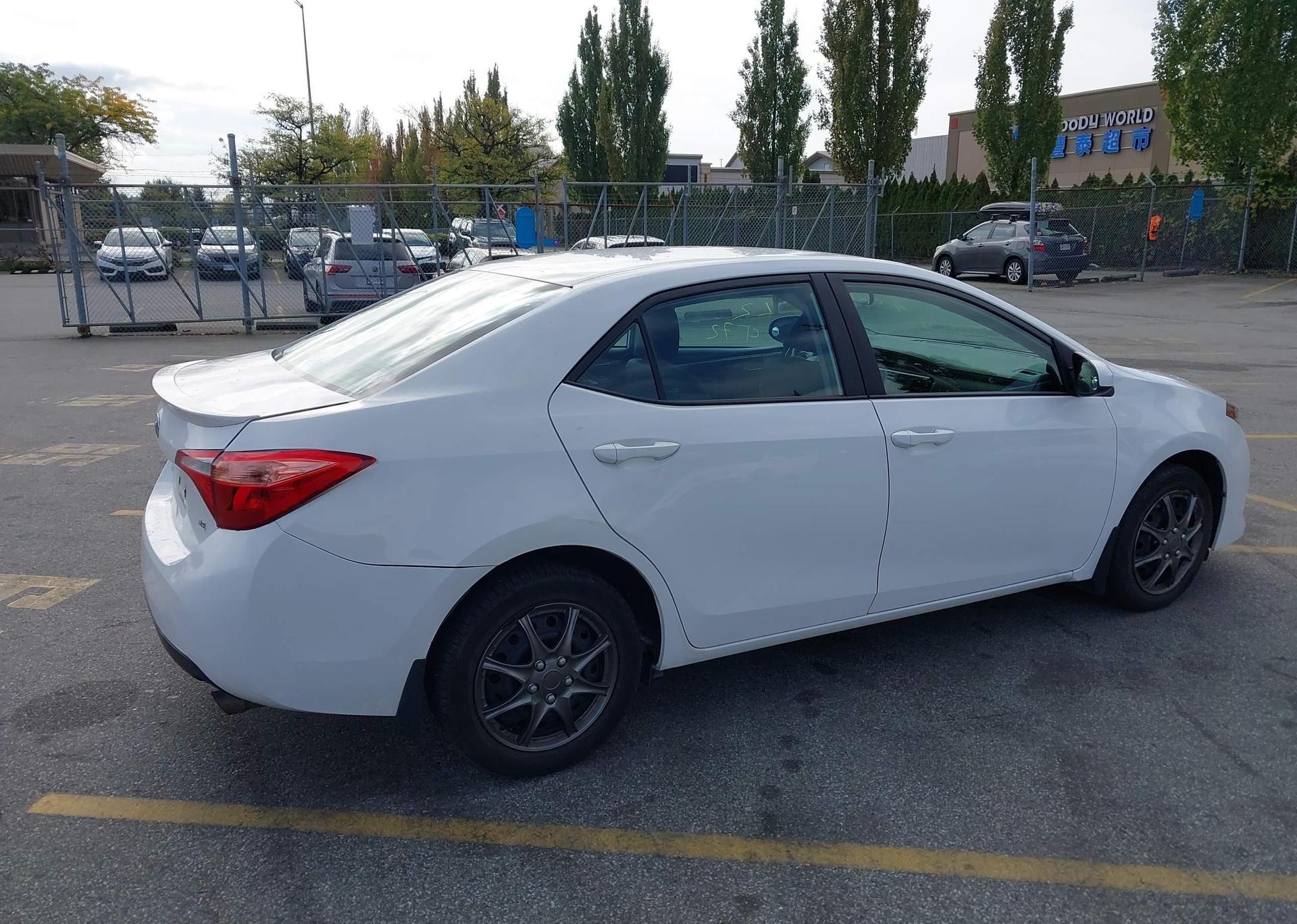 2018 TOYOTA COROLLA L