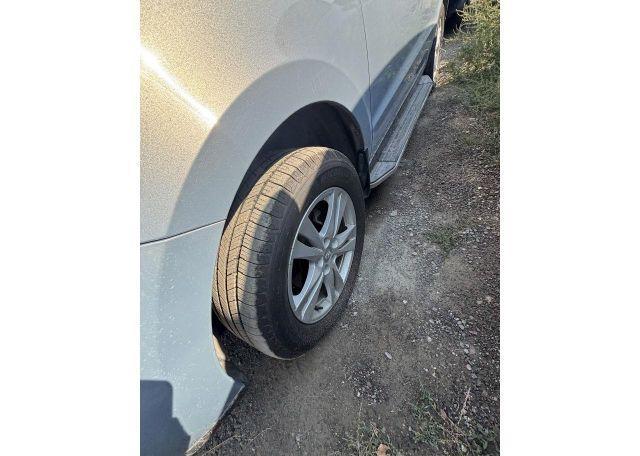 2010 HYUNDAI SANTA FE SE