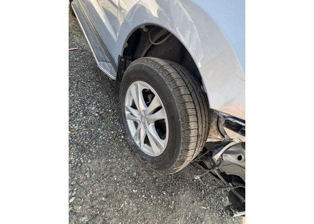 2010 HYUNDAI SANTA FE SE
