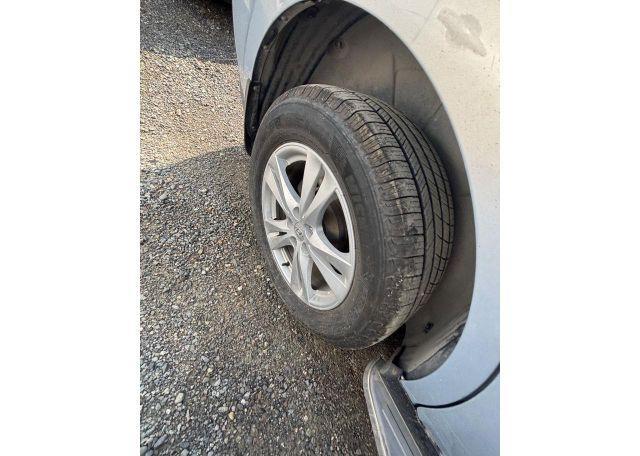 2010 HYUNDAI SANTA FE SE