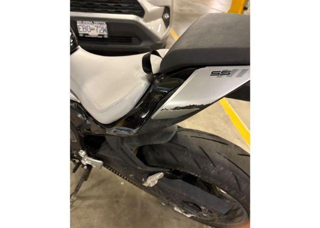 2025 CF MOTO 675SS